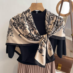 Seidenschal Pferd/Großer quadratischer Schal/Seidentwill-Satin/9090 cm/Seidenschal/Seidenbandana/Großer Satinschal/Geschenk für Sie/Muttertagsgeschenke