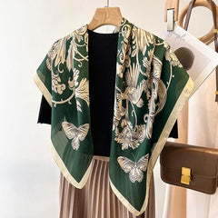 グリーン Boho Flora 大判シルクスカーフ/シルクツイルサテン/90×90cm/シルクショール/シルクバンダナ/大判サテンスカーフ/彼女へのギフト/母の日ギフト