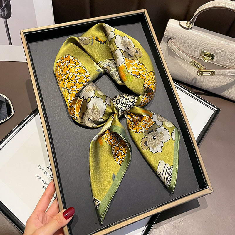 Vintage Vase mulberry silk scarf/65CM 100% mulberry silk scarf/Silk shawl/Gift for her