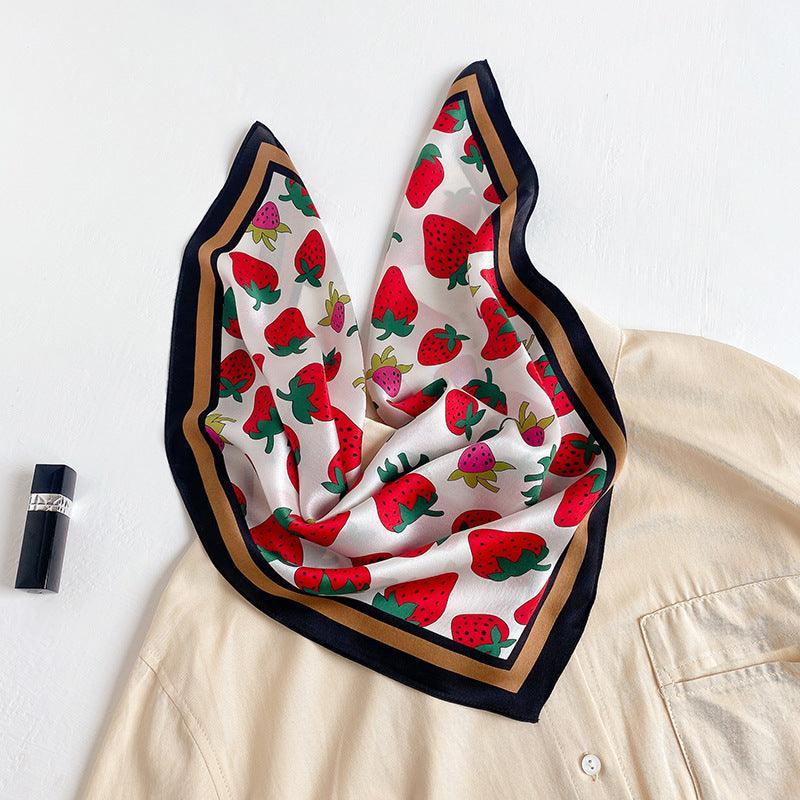 Schal aus 100 % Maulbeerseide/Kopftuch aus Seide/Haarschal aus Seide/Halstuch aus Seide/Bandana aus Seide/Taschenaccessoire/Geschenk für Sie/Graues Erdbeermuster