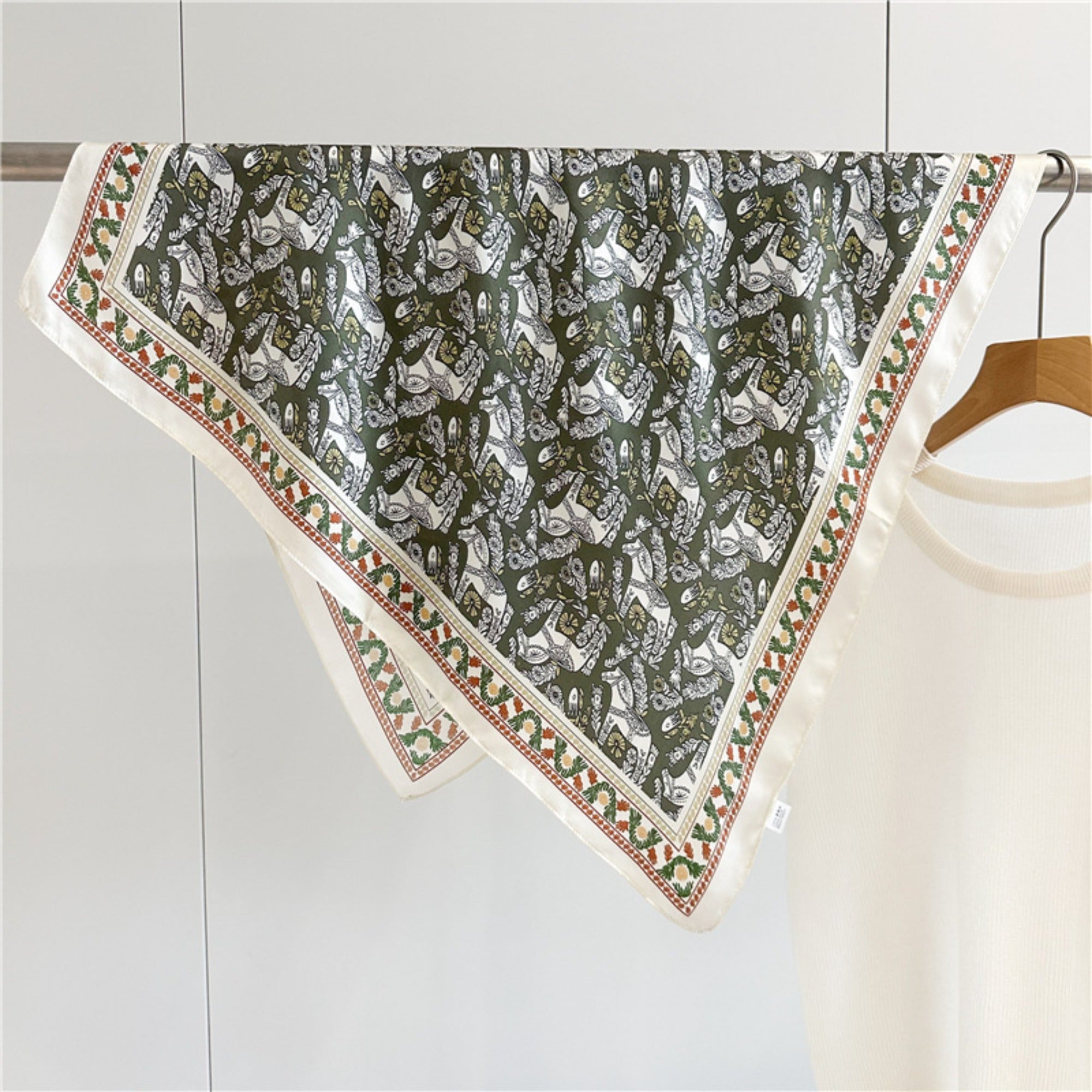 Green Equestrian Horse Print Silk Scarf | 100% Mulberry Silk 26&