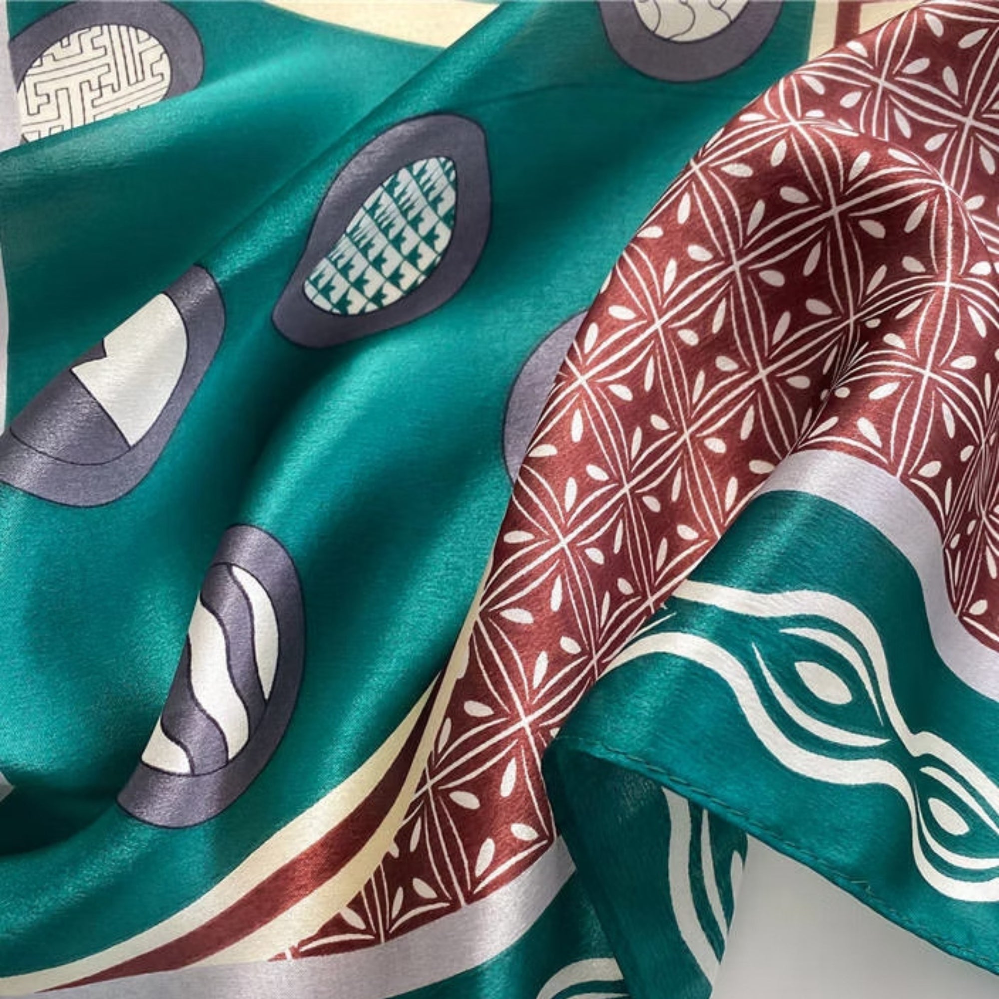 53cm Mulberry Silk Twill Scarf – Geometric Boho Patchwork Bandana, Vintage Print Small Square Silk Scarf