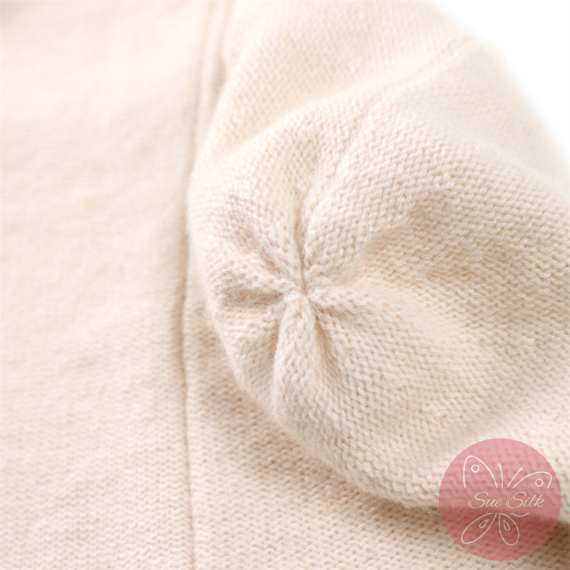 100% Pure Cashmere Knit Bucket Hat – Soft Slouchy Fit, Minimal Everyday Style