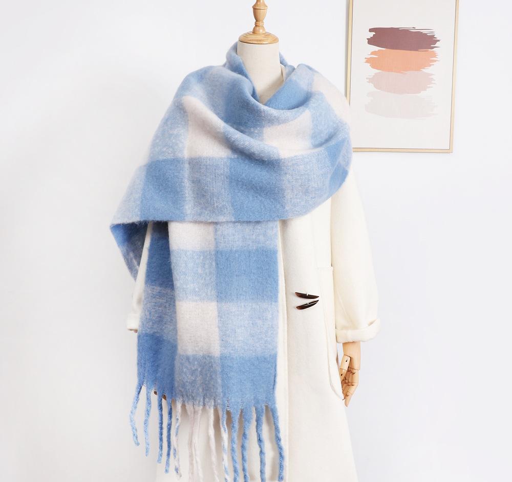 Luxurious Plaid Pattern Cashmere-Like Scarf: Vegan-Friendly Winter Accessory