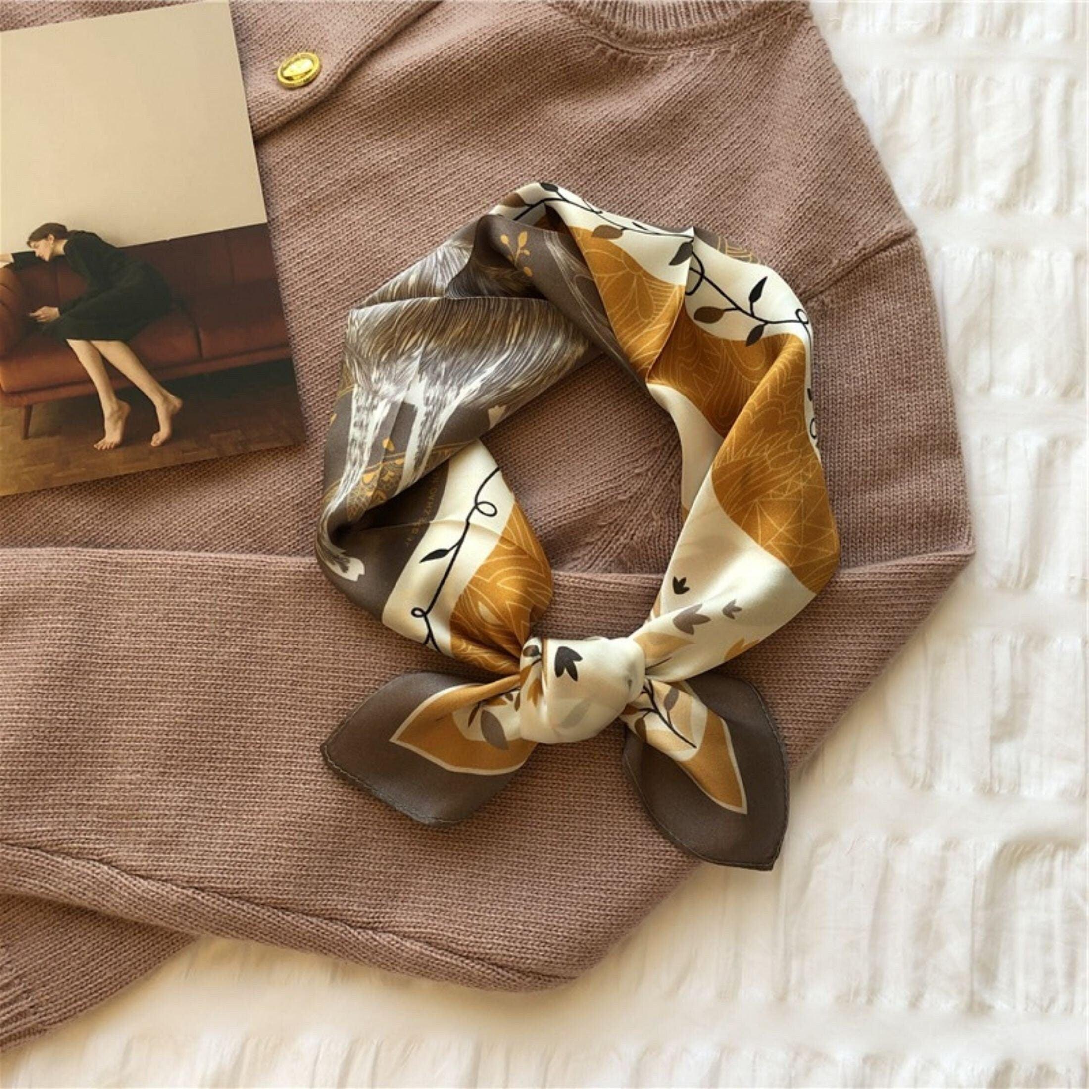 Elchdruck Schal aus 100 % Maulbeerseide/Kopftuch aus Seide/Haarschal aus Seide/Halstuch aus Seide/Muttertagsgeschenke/Taschenaccessoire/Geschenk für Sie