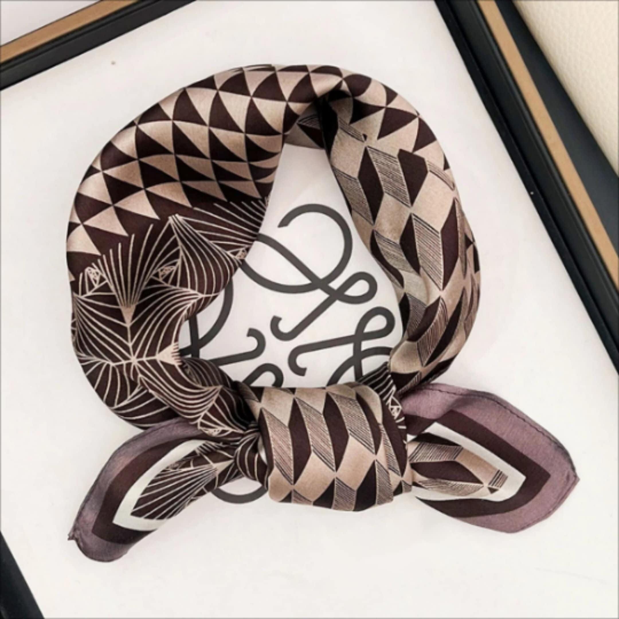 Checkered pattern 100% mulberry Silk Scarf/Silk head scarf/Silk hair scarf/Silk neck scarf/Mother&