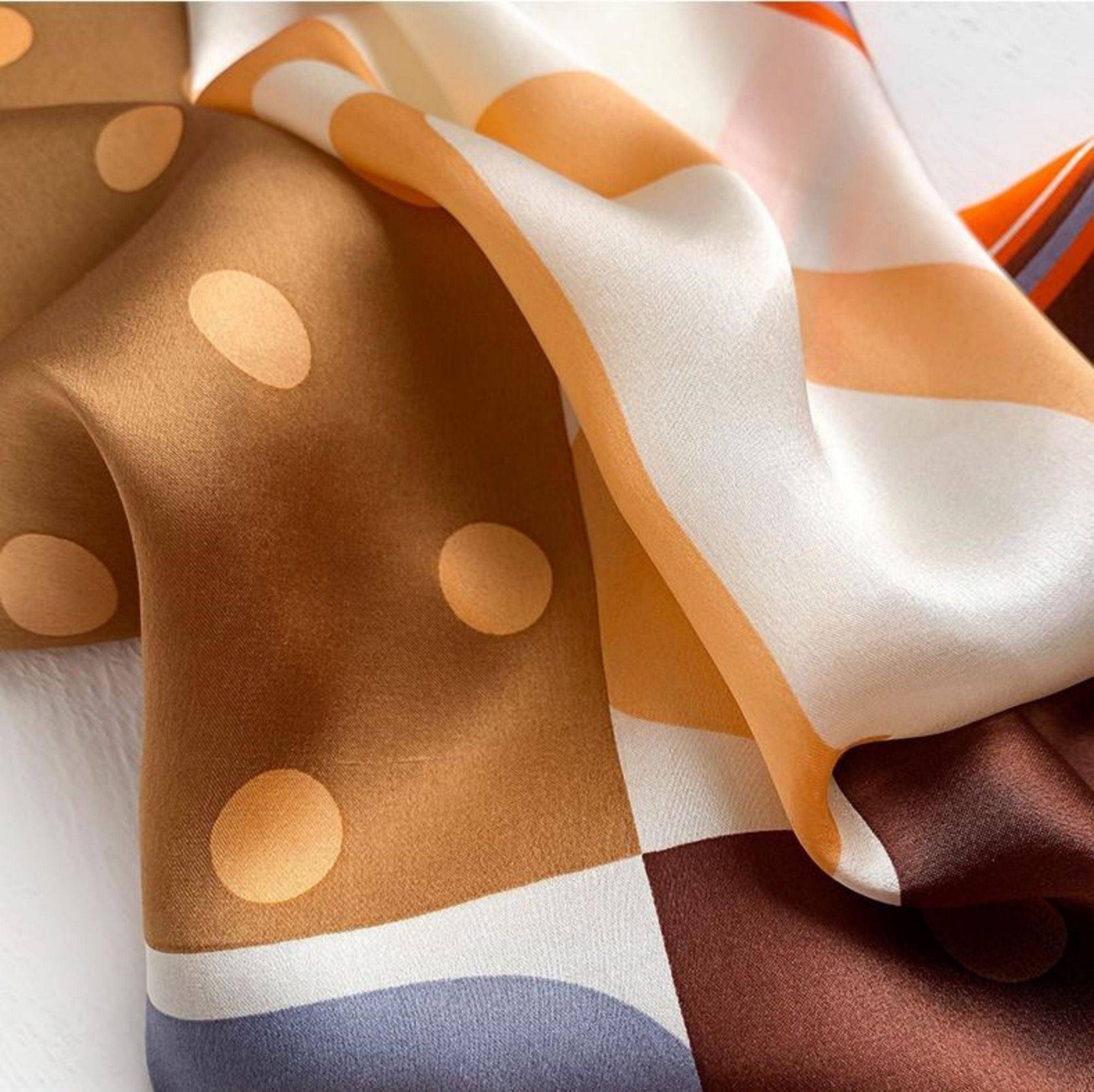 Schal aus 100 % Maulbeerseide/Kopftuch aus Seide/Haarschal aus Seide/Halstuch aus Seide/Muttertagsgeschenke/Taschenaccessoire/Geschenk für Sie/Bedruckte Polka Dots