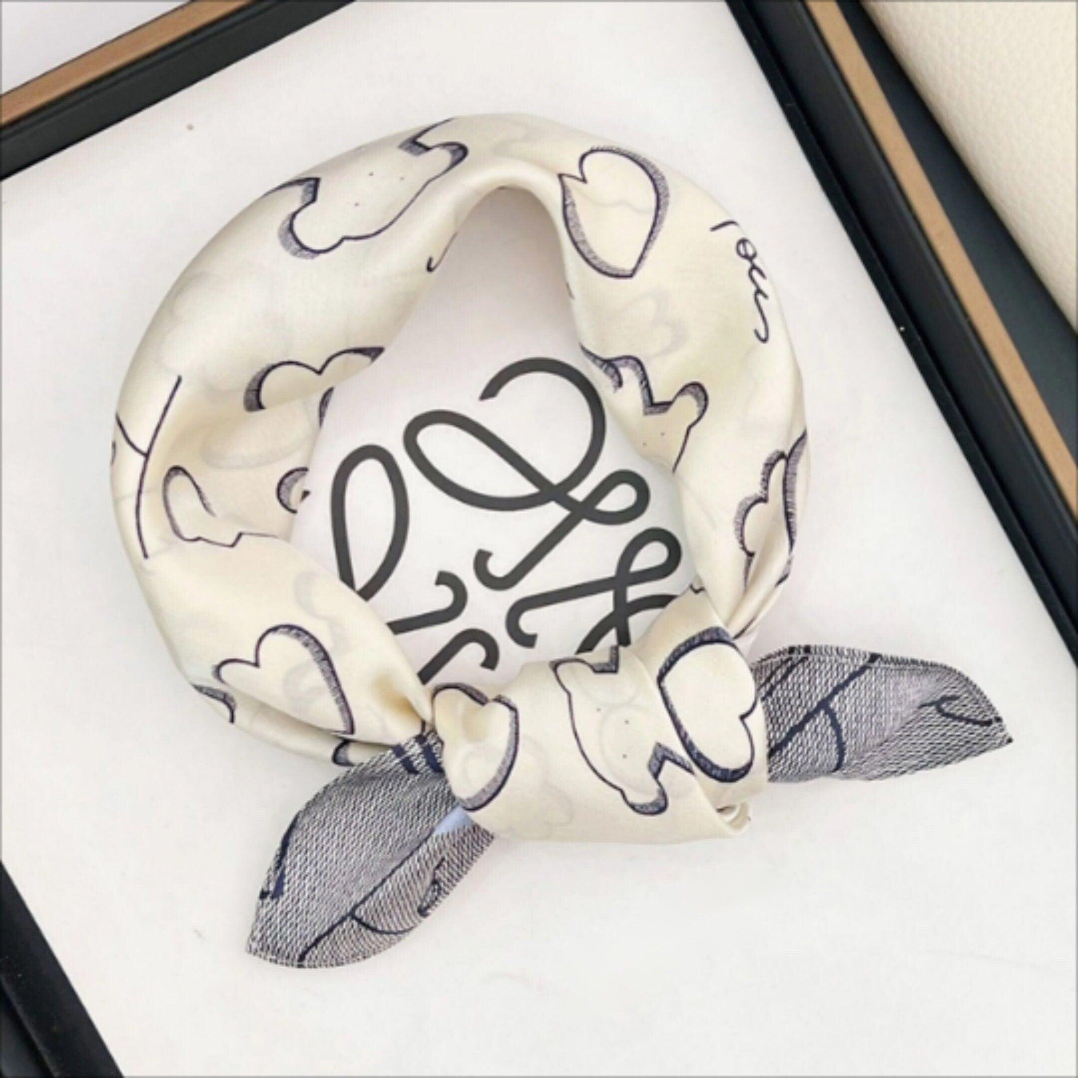 Love Cookie Bear 100%mulberry Silk Scarf/Silk head scarf/Silk hair scarf/Silk neck scarf/Mother&