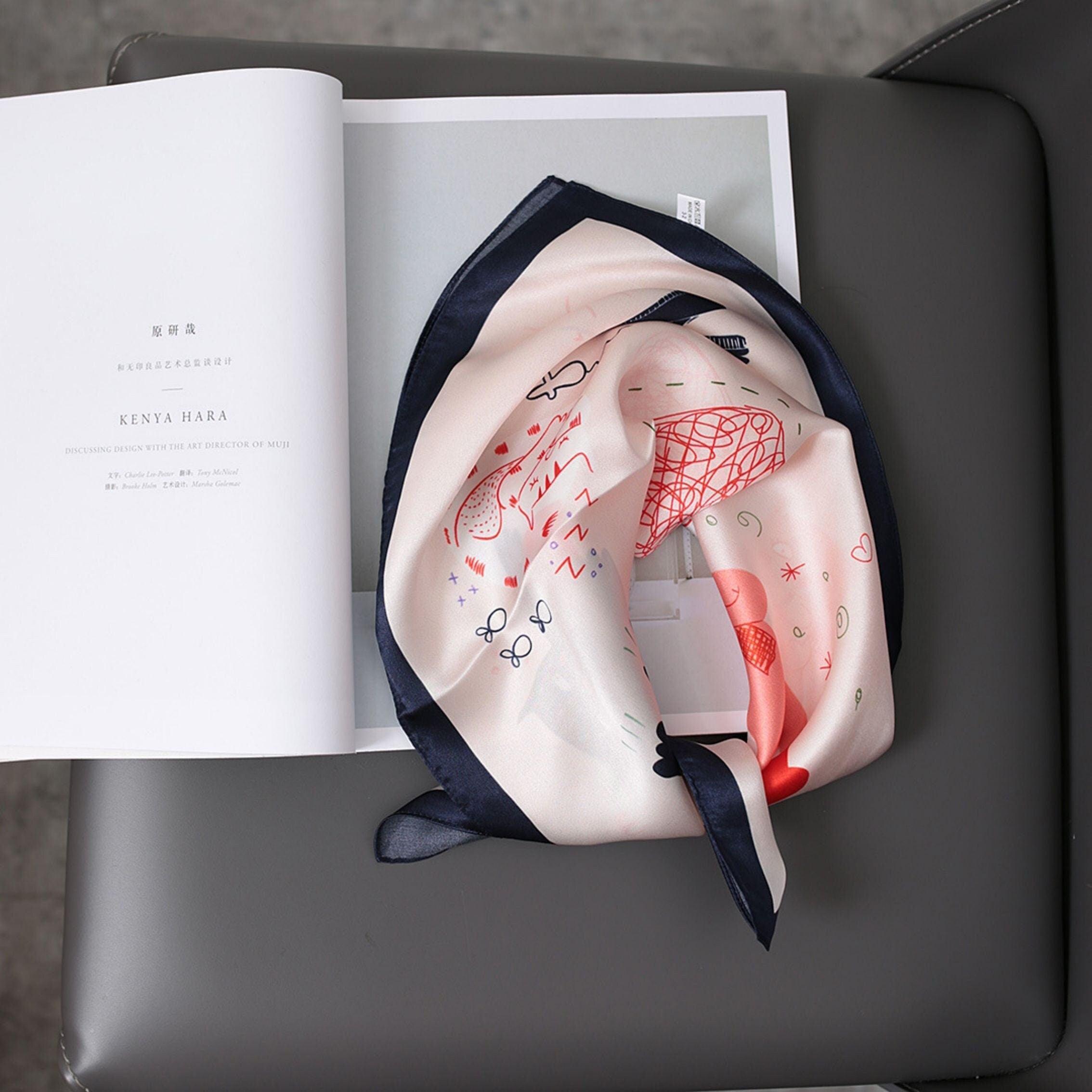 ピンク猫柄 桑100% シルクスカーフ/シルクヘッドスカーフ/シルクヘアスカーフ/シルクネックスカーフ/母の日ギフト/バッグアクセサリー/彼女へのギフト