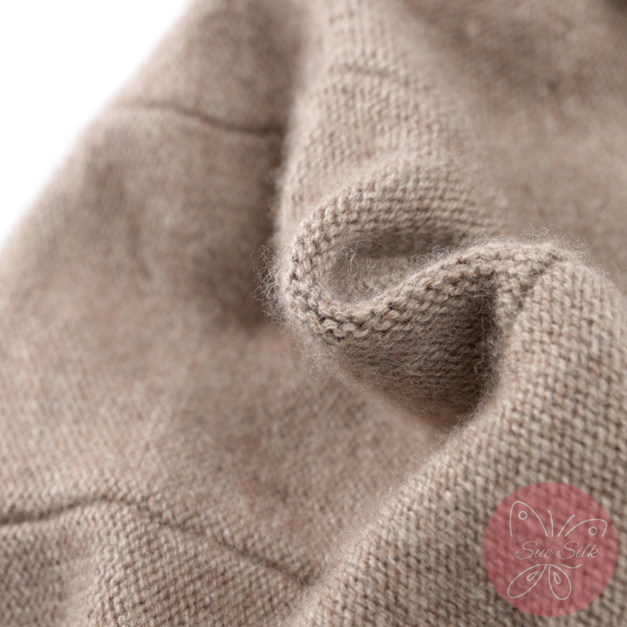 100% Pure Cashmere Knit Bucket Hat – Soft Slouchy Fit, Minimal Everyday Style