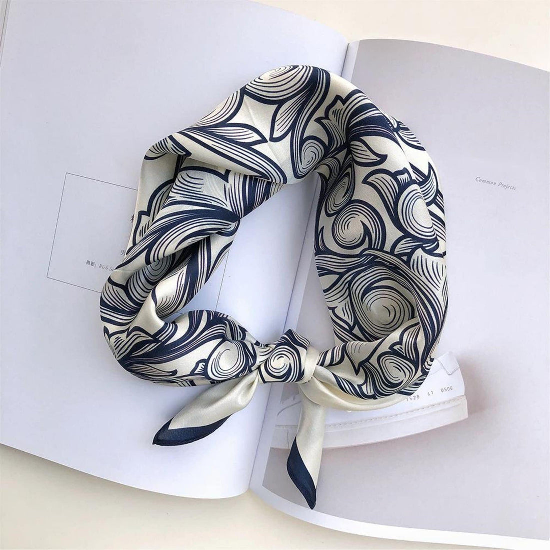 Vintage Boho Prints 100% Maulbeerseidenschal/Seidenkopfschal/Seidenhaarschal/Seidenhalstuch/Seidenbandana/Taschenaccessoire/Geschenk für Sie