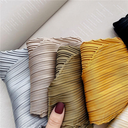 Faltenschals für Frauen/Diamantförmiger Schal/Seidenhaarschal/Bandana-Stirnband/Taschenaccessoire/Seidenkopfschal/Geschenke für sie/Vintage-Falten