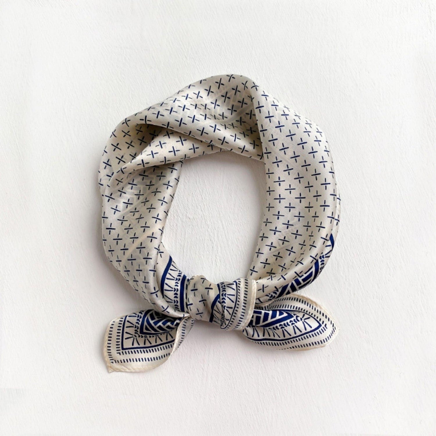 Schal aus 100 % Maulbeerseide im Vintage-Stil/Kopftuch aus Seide/Haarschal aus Seide/Halstuch aus Seide/Muttertagsgeschenke/Taschenaccessoire/Geschenk für Sie